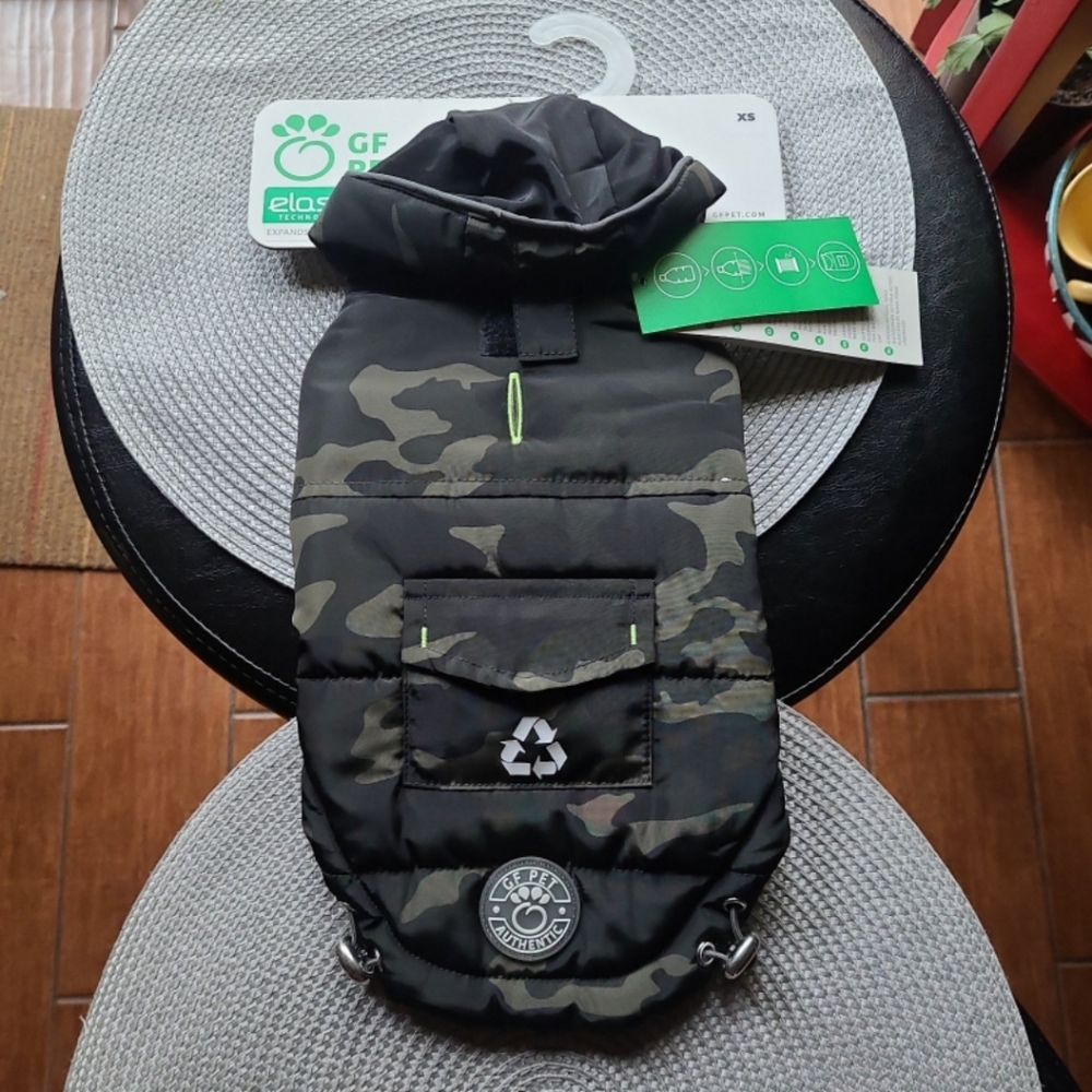 GF PET Dog Coat